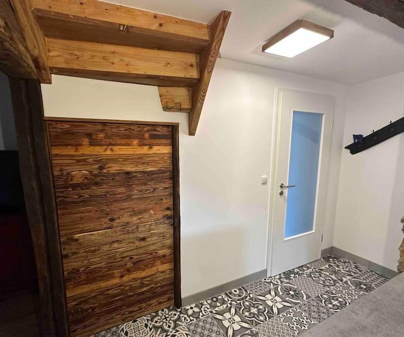 Neue Ferienwohnung Direkt Am Vulkanradweg Ortenberg  Extérieur photo